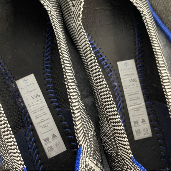 Rothys The Point Black And White Python Flats Shoes 6 - Picture 10 of 13